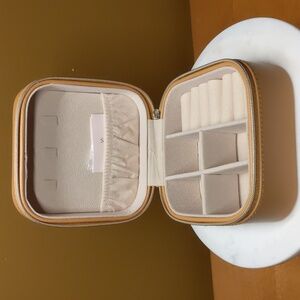 Samara travel jewelry case in brown